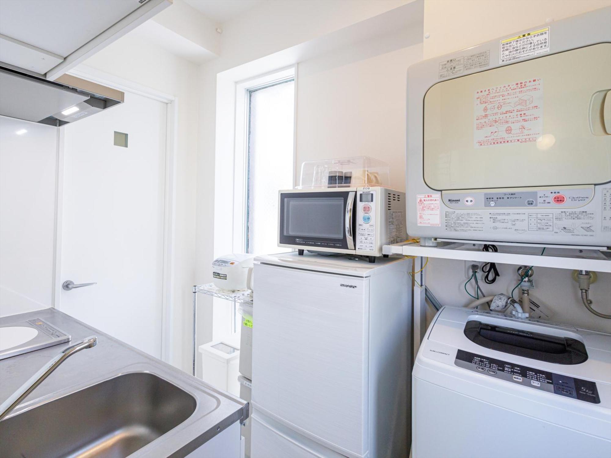 かりゆしコンドミニアムリゾート那覇スカイリビングホテル旭橋駅前 Naha Habitación foto